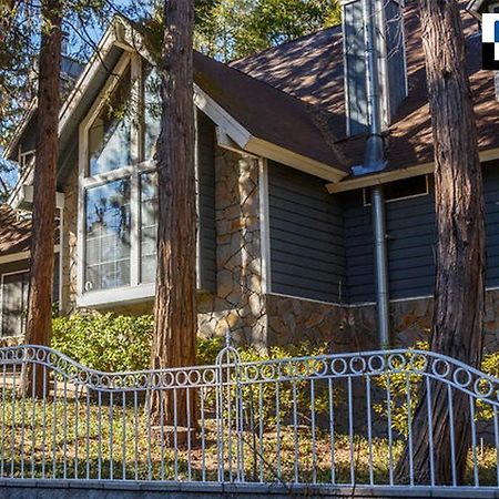 Villa Chateau Bernina Lake Arrowhead Exterior foto